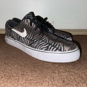 Nike SB Janoski Tiger Stripes Size 10.5